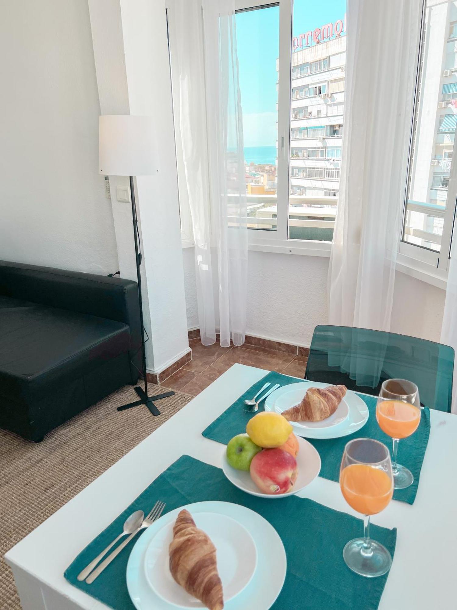 Apartament Cozy & Bright Flat Torremolinos Centre Zewnętrze zdjęcie