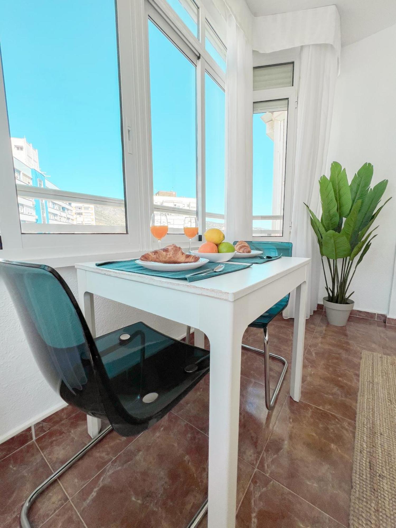 Apartament Cozy & Bright Flat Torremolinos Centre Zewnętrze zdjęcie
